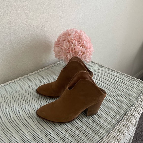Brown suede slip in booties - Picture 5 of 5